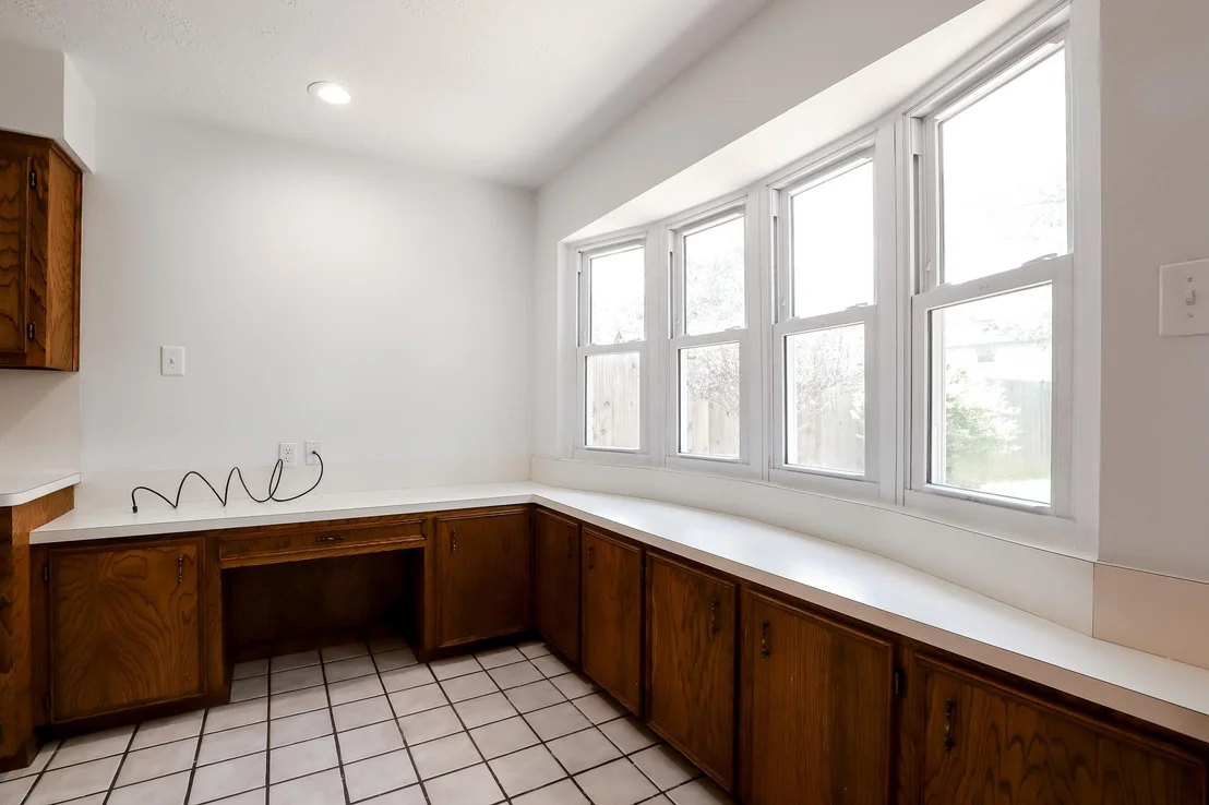 Photo of 818 Seafoam Road
