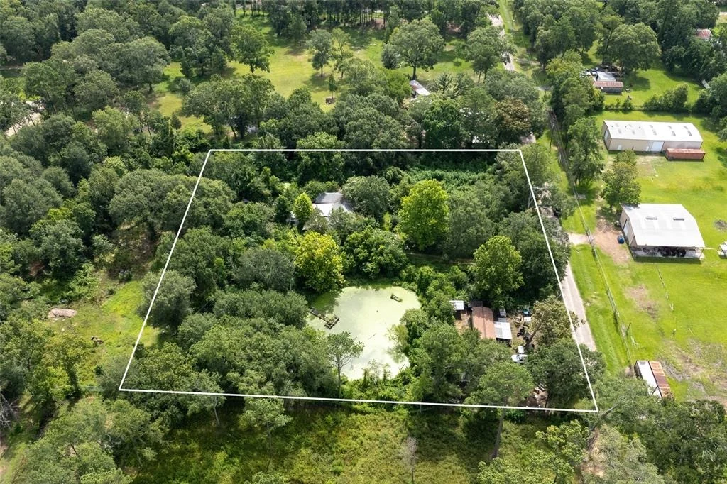 Photo of 21981 White Oak Drive
