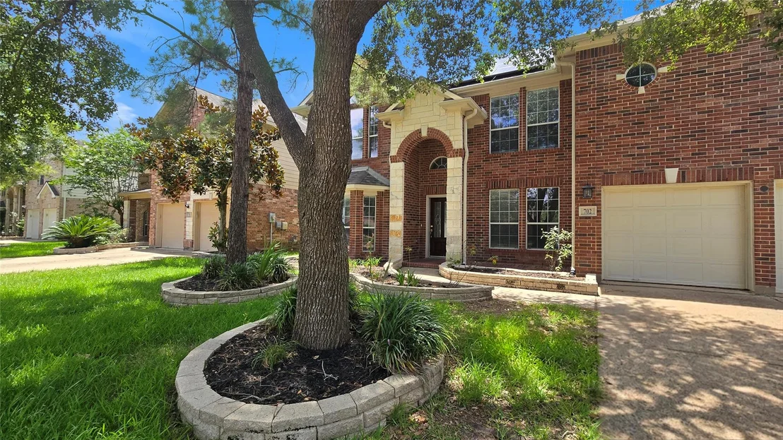 Photo of 702 River Delta Lane