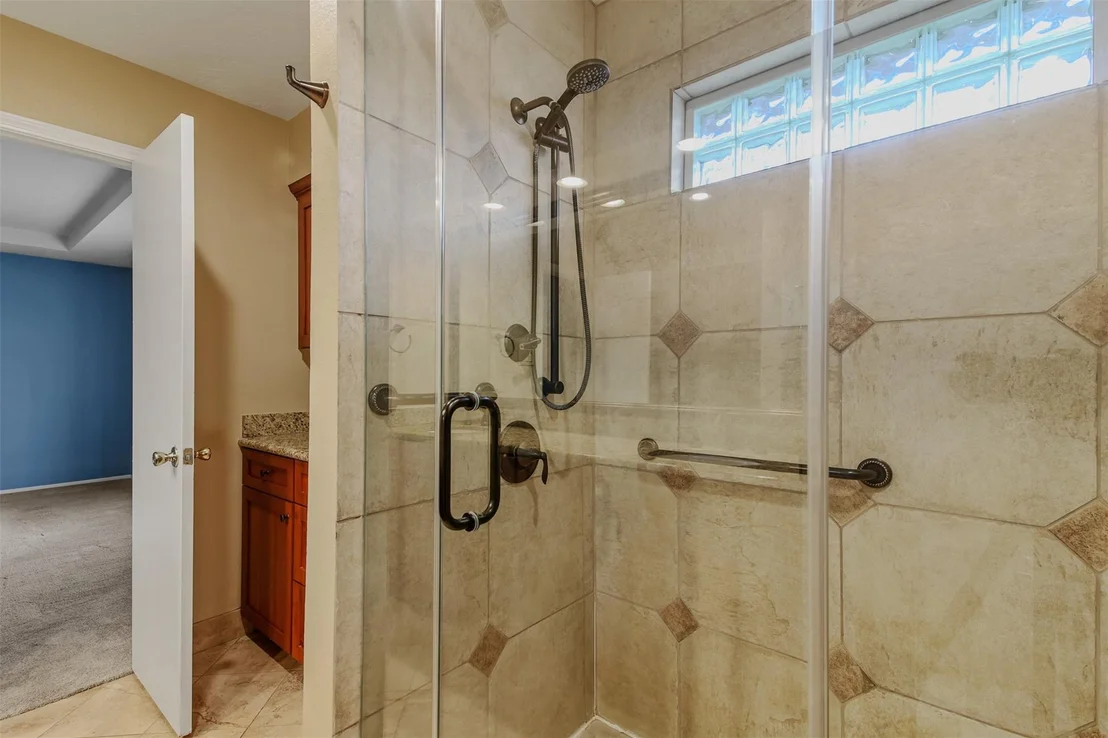 Photo of 1123 Oxborough Drive