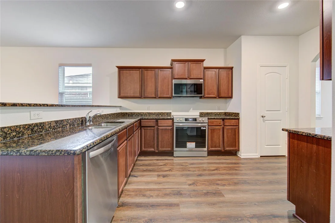 Photo of 1033 Texas Timbers Drive