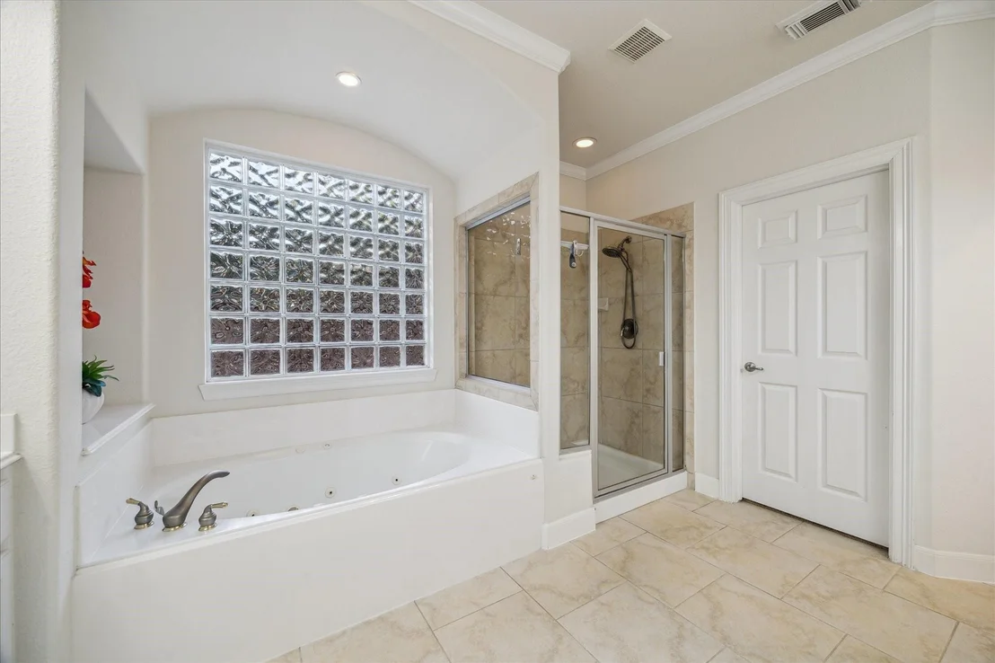 Photo of 18063 Crescent Royale Way