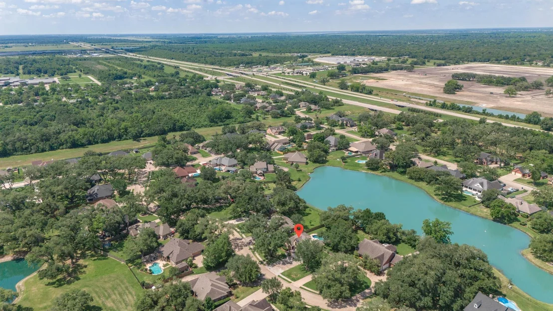 Photo of 805 Enchanted Oaks Drive
