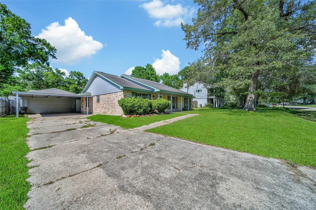 Photo of 2519 River Ridge Drive