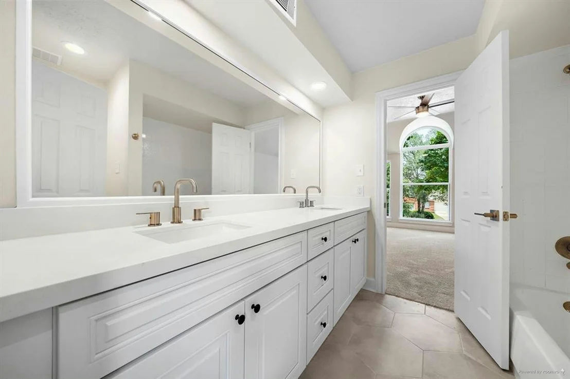 Photo of 8002 Oxfordshire Drive