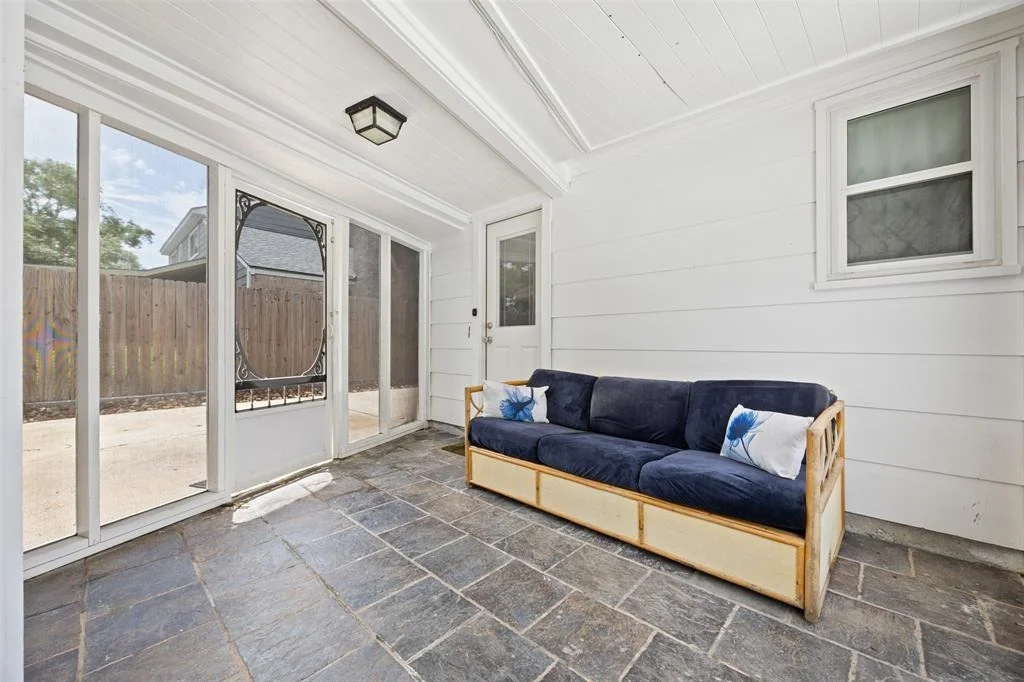 Photo of 6607 Saffron Hills Drive