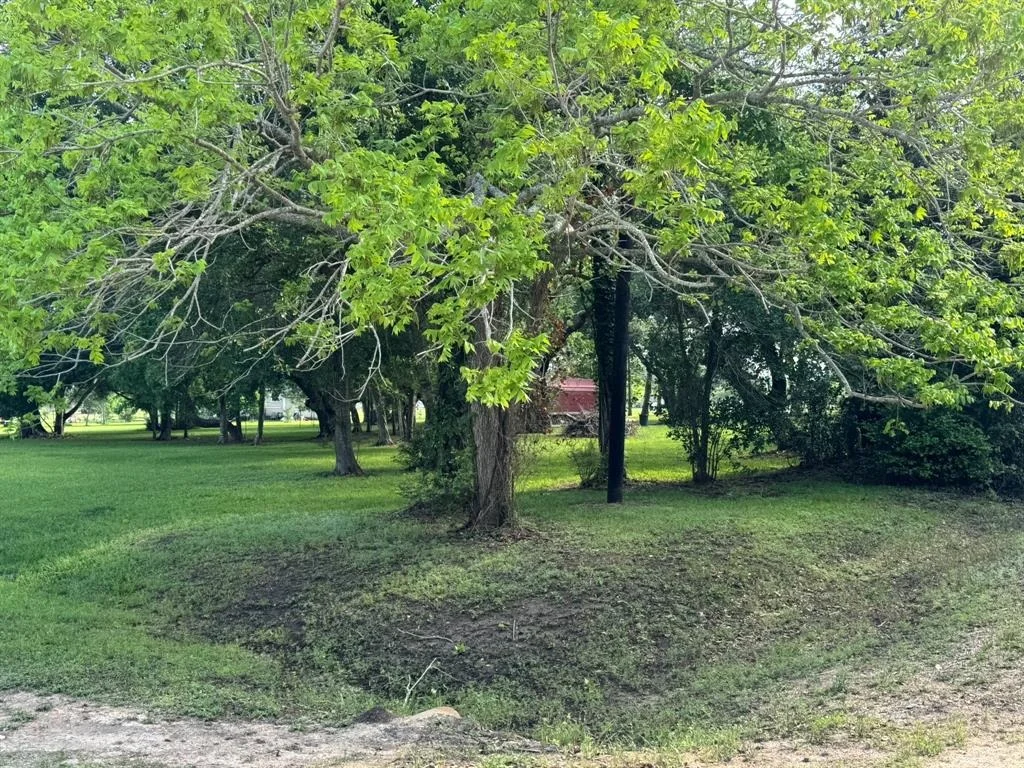 Photo of 751 Riverside Drive