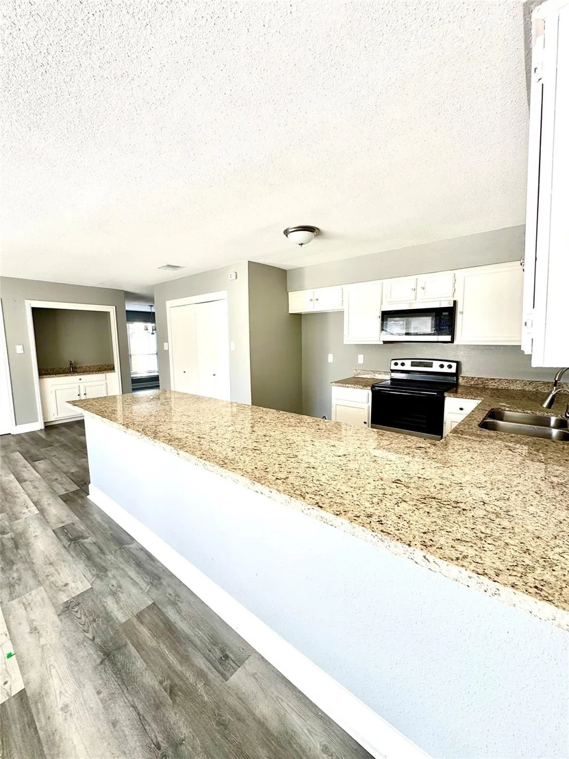 Photo of 7619 Southmeadow Drive