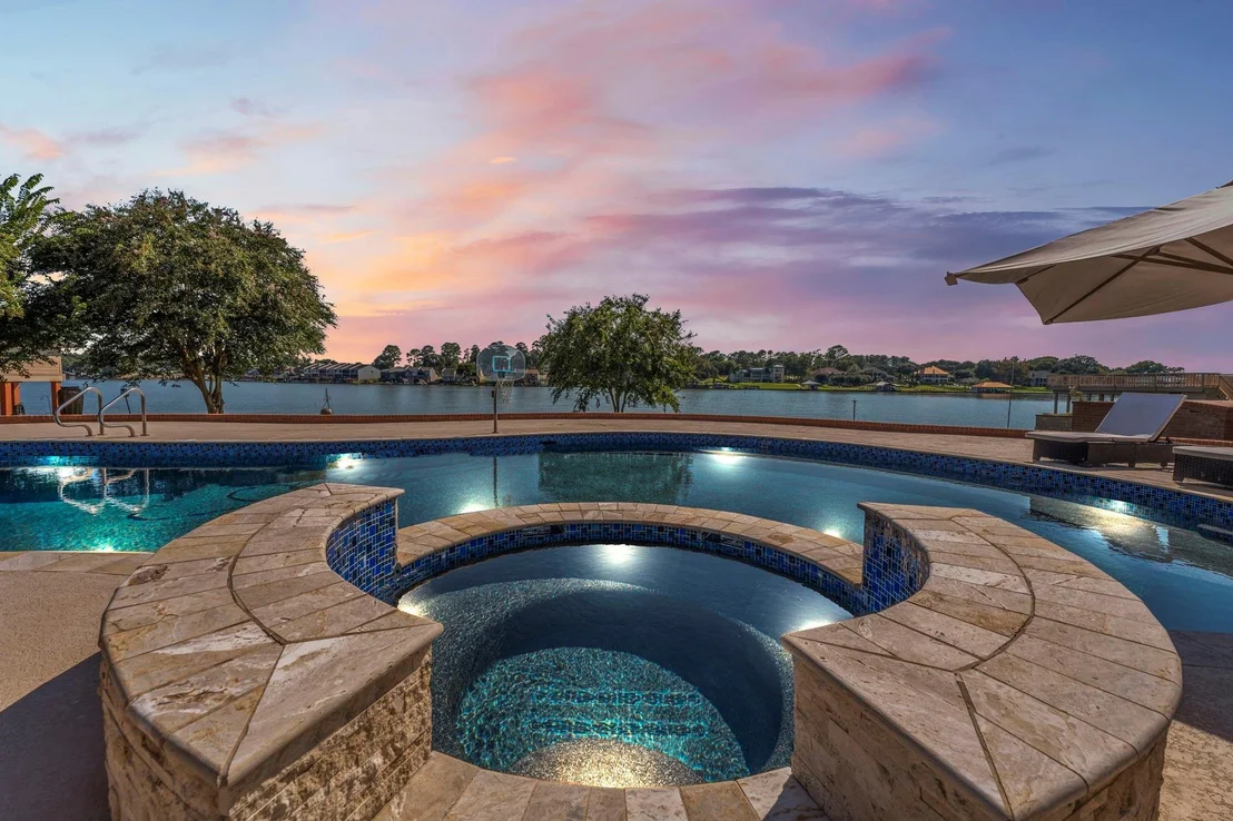Photo of 40 La Jolla Circle