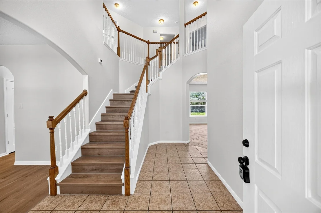 Photo of 19246 Hopeview Court