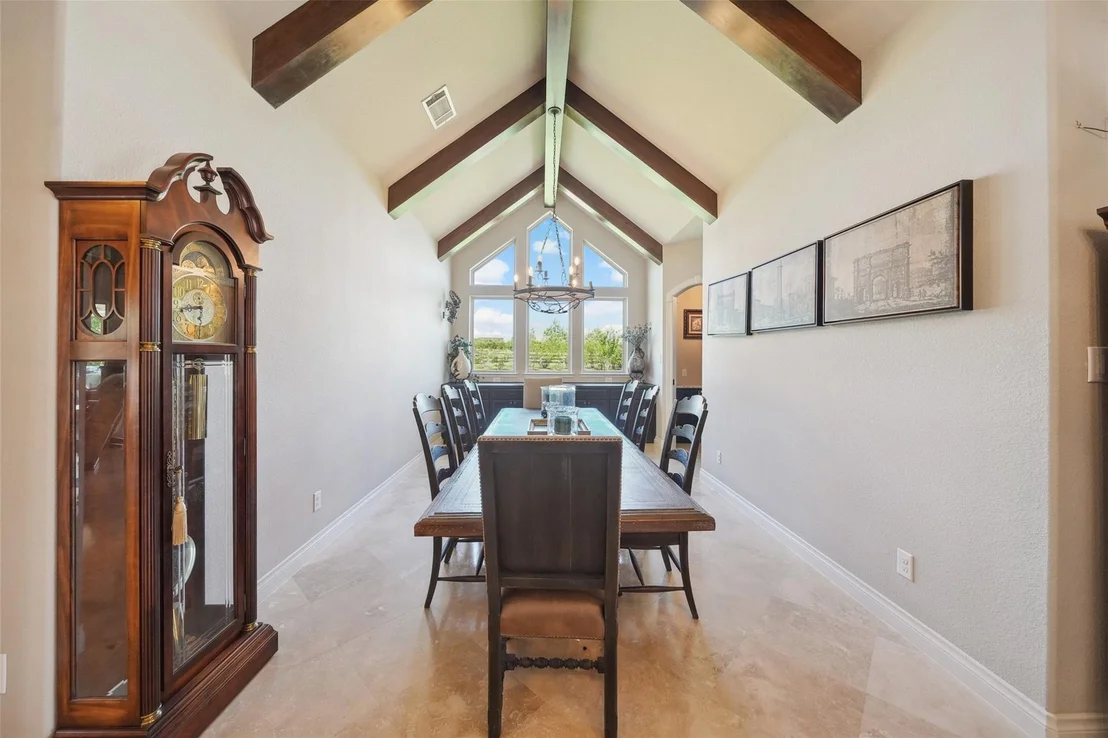 Photo of 5924 Oak Leaf Court
