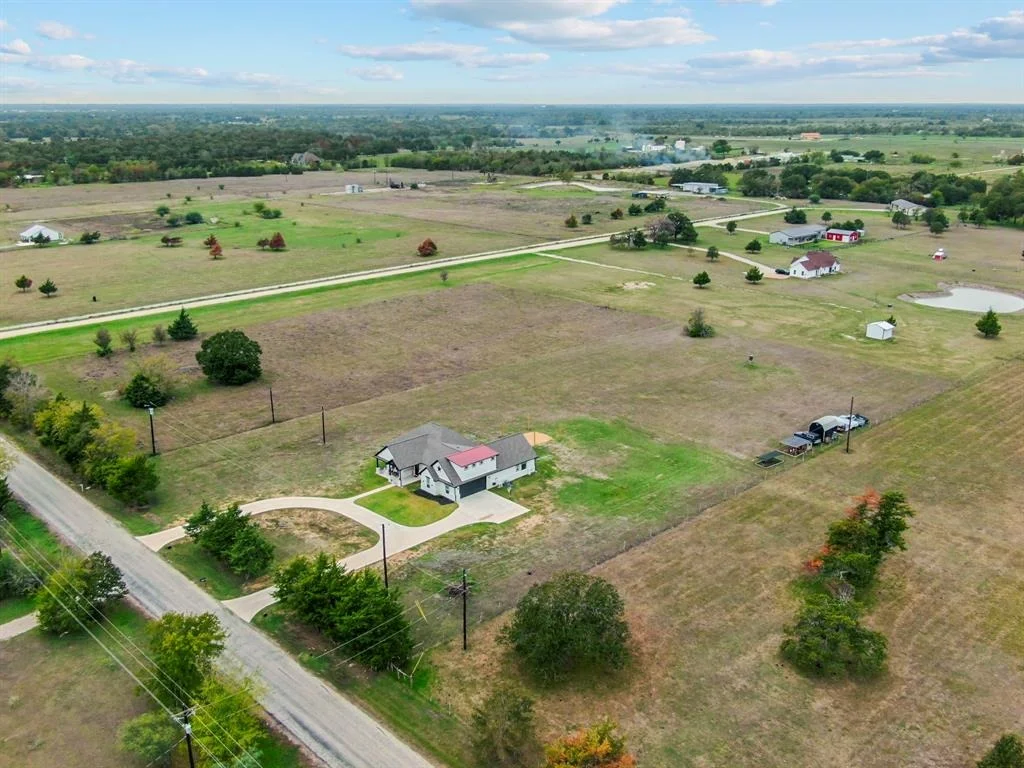 Photo of 11027 Oak Lake Road
