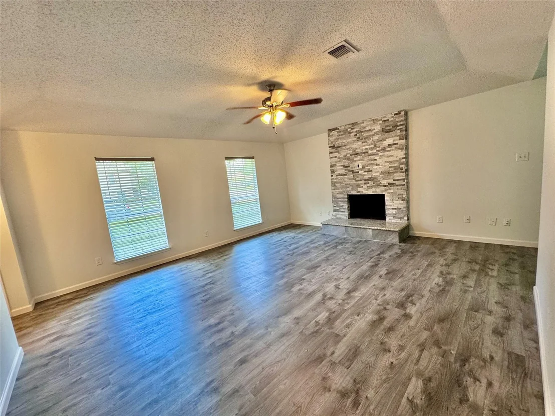 Photo of 2511 Maple Tree Court