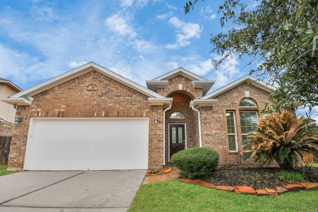 Photo of 25827 Rustica Drive
