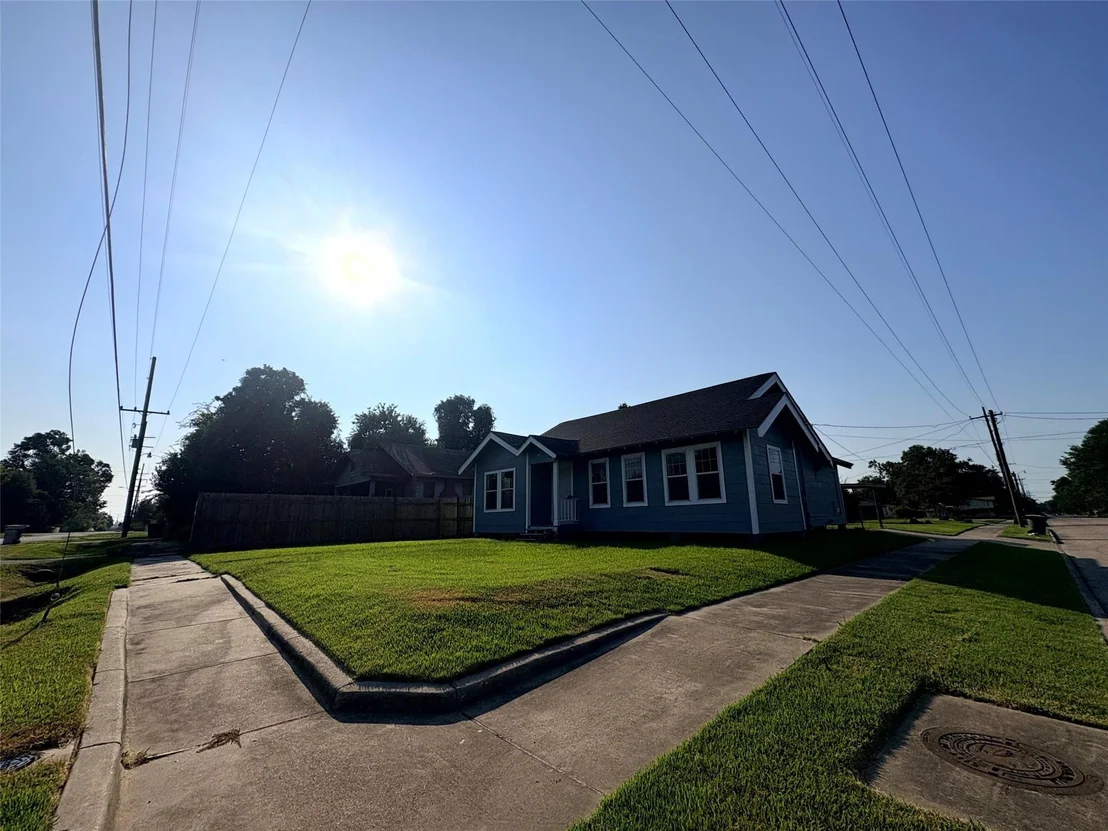 Photo of 795 Alma Street