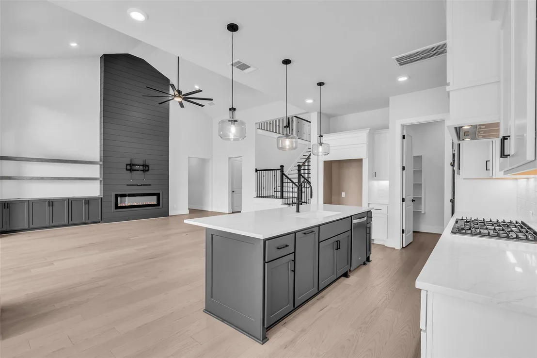 Photo of 4708 Lorelai Lane