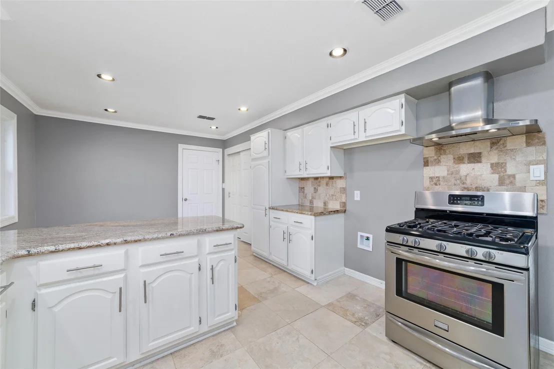Photo of 11410 Endicott Lane