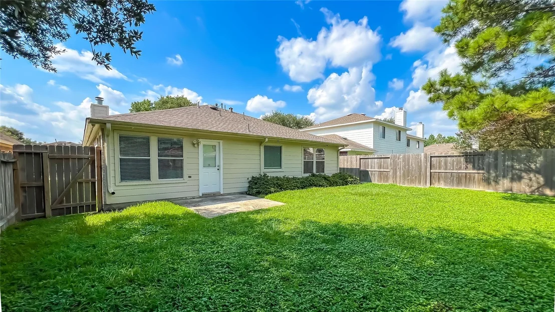Photo of 10206 Hillmere