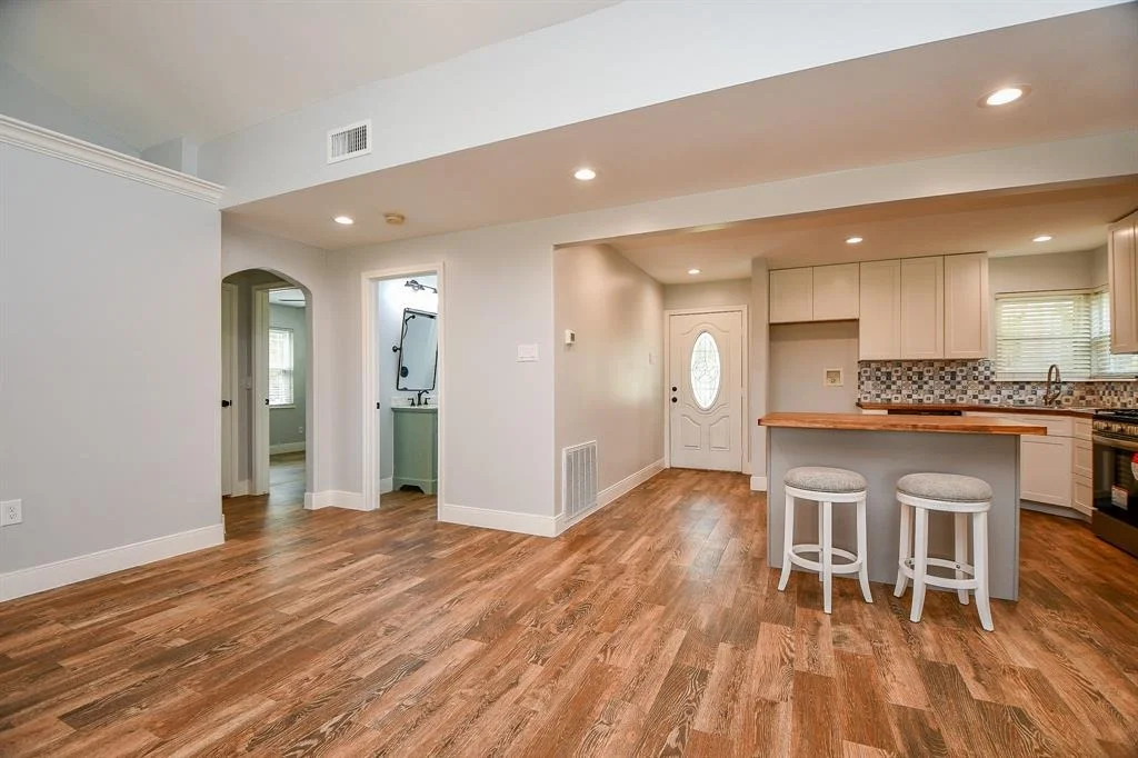 Photo of 23585 Joseph Road