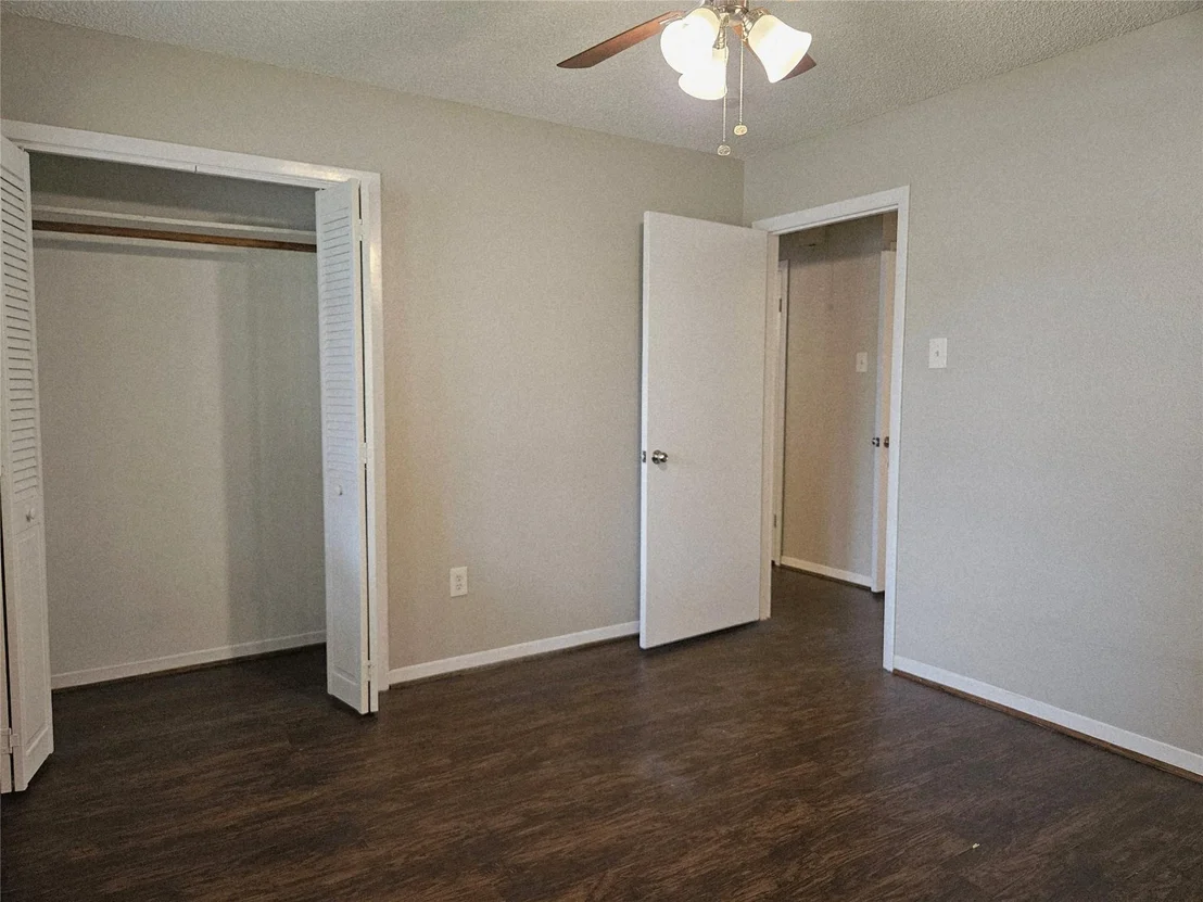 Photo of 6018 Weeping Willow Road