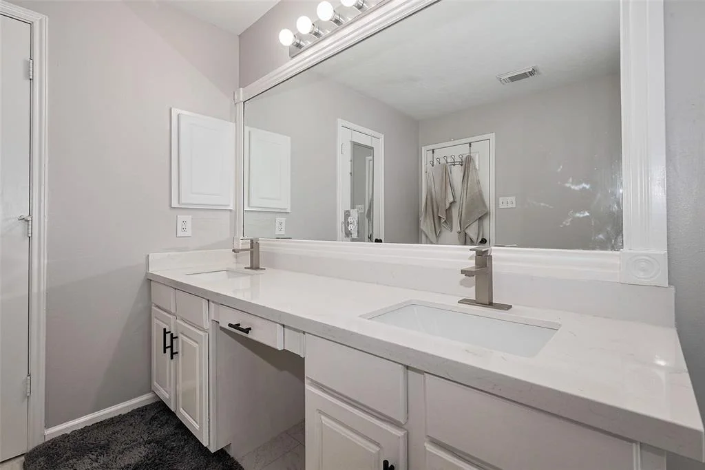 Photo of 6407 Silver Shade Drive