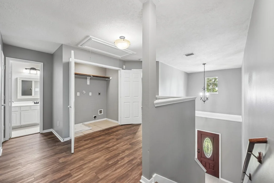 Photo of 4519 Bridgestone Point Drive