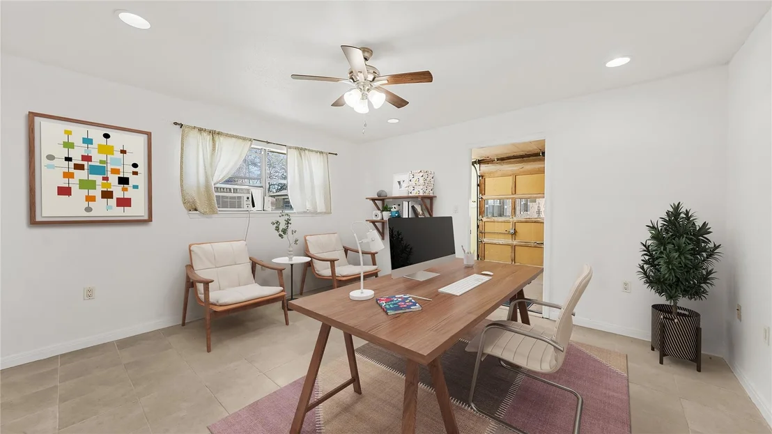Photo of 1711 Woodhue Drive