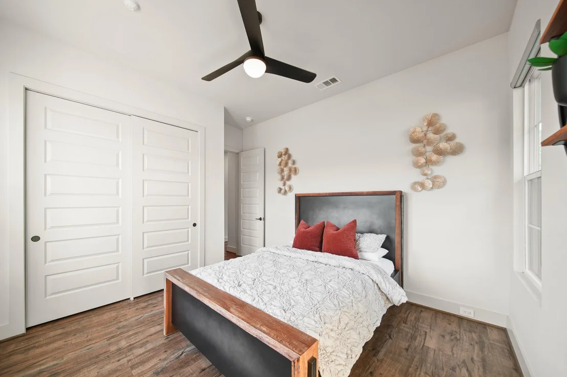Photo of 5434 Windswept Lane