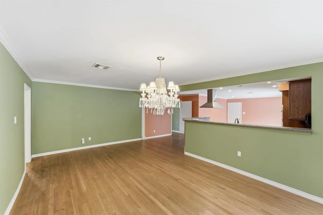 Photo of 1519 Droxford Drive