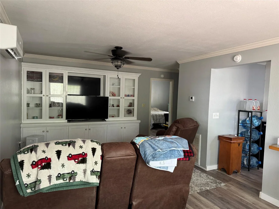 Photo of 160 Belize Drive