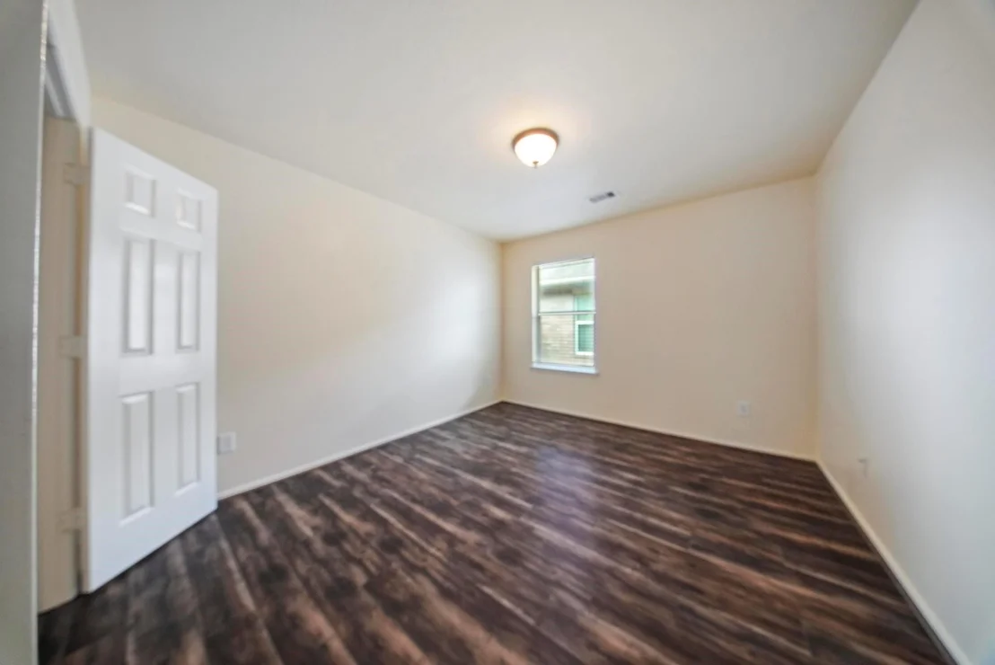 Photo of 5015 Bridgecrossing Court