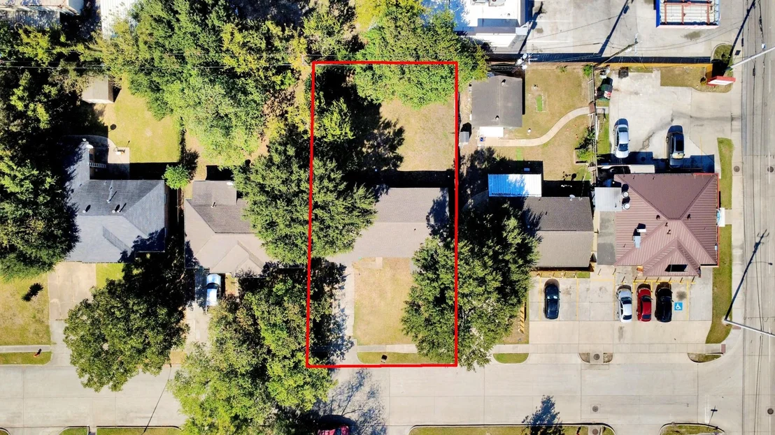 Photo of 904 Sunset Dr Drive