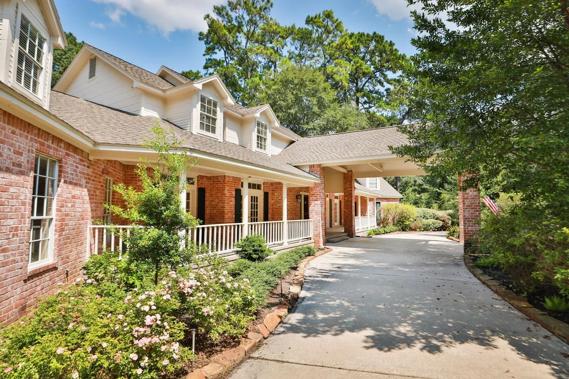 Photo of 23222 Red Oak Trail