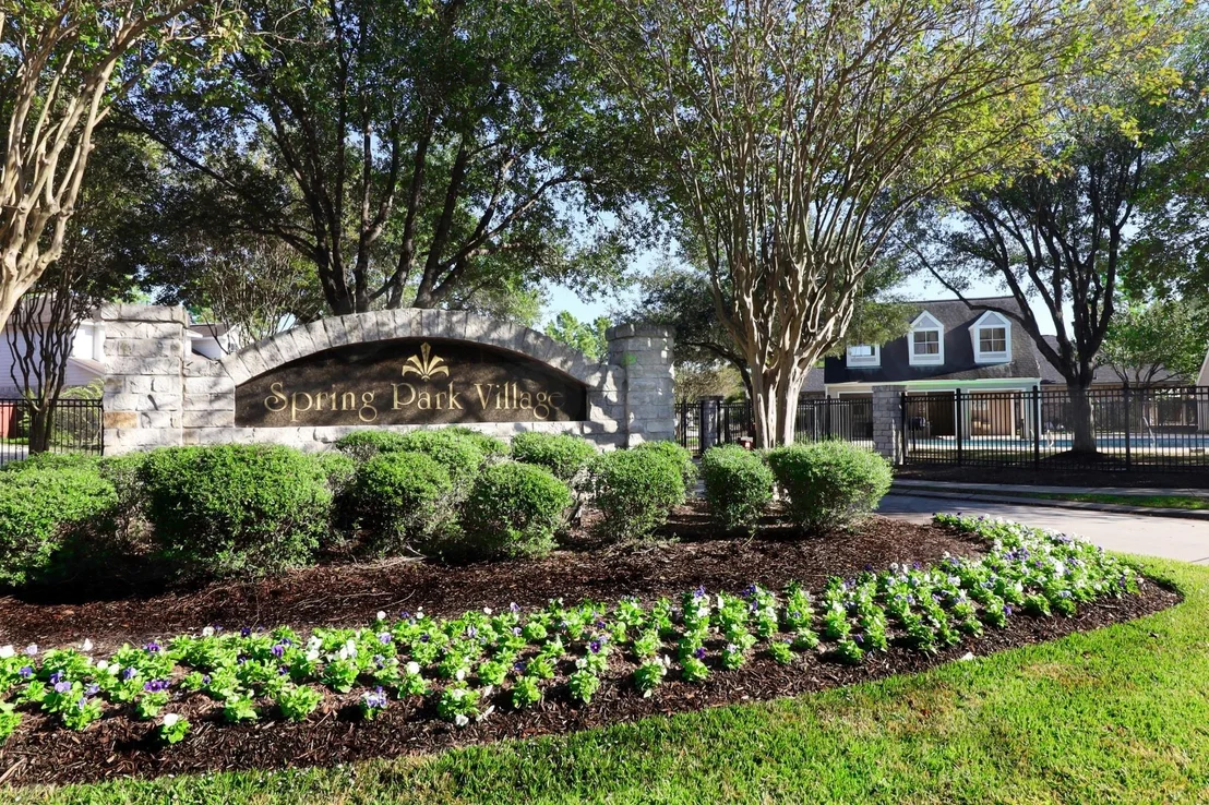 Photo of 303 Burris Park Dr Drive