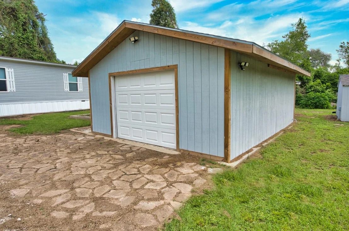 Photo of 555 County Road 728b
