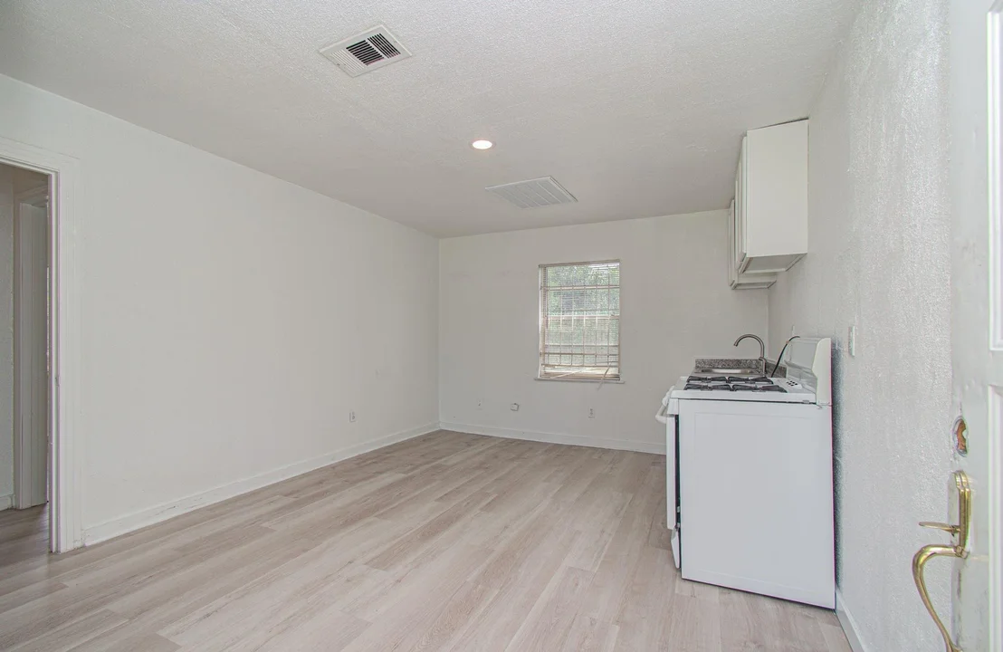 Photo of 7622 Delavan Drive