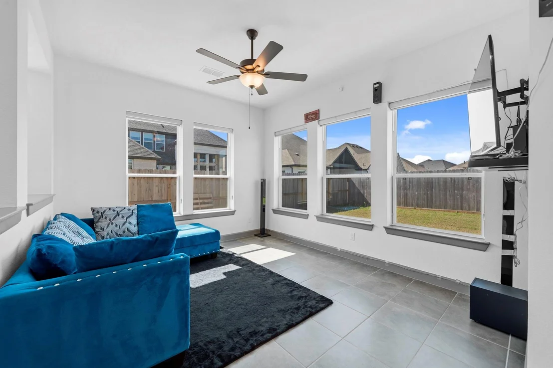 Photo of 2511 June Bug St