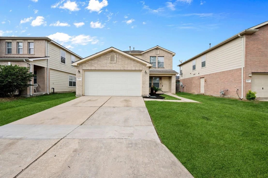 Photo of 20743 Bishops Gate Lane