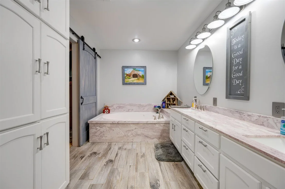 Photo of 23126 Jeb Cir