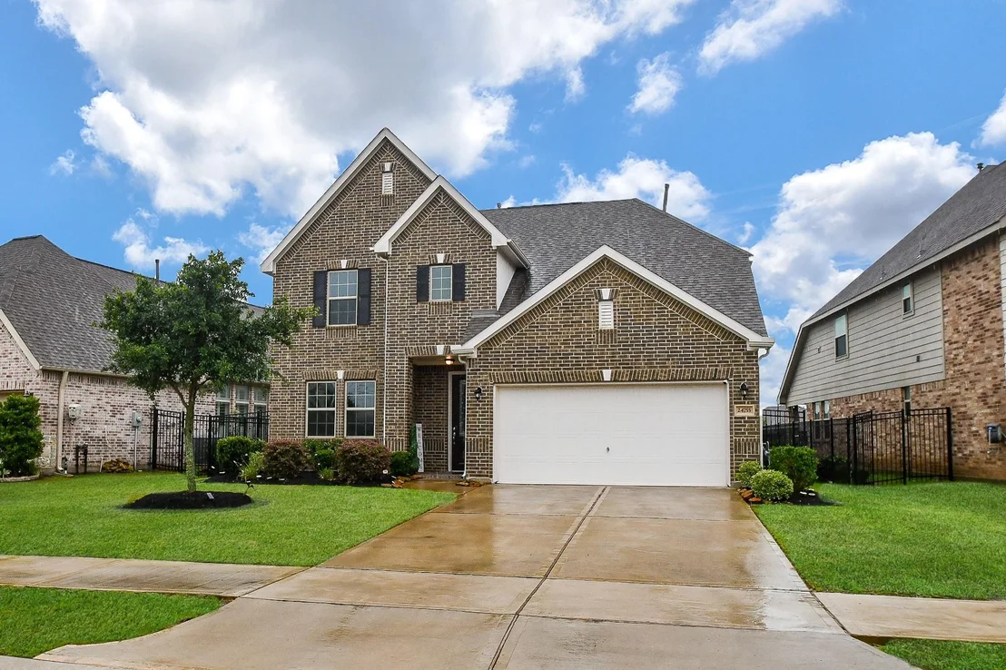 Photo of 24755 Levante Drive