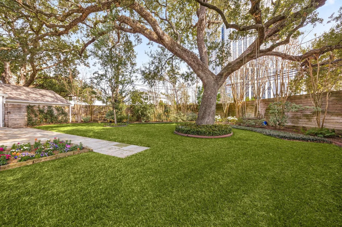 Photo of 2411 Stanmore Drive