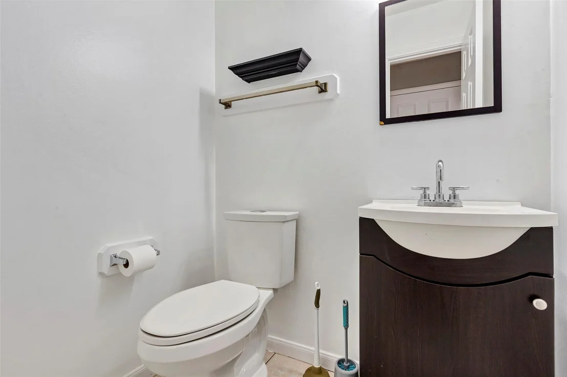 Photo of 2307 Rolling Glen Drive