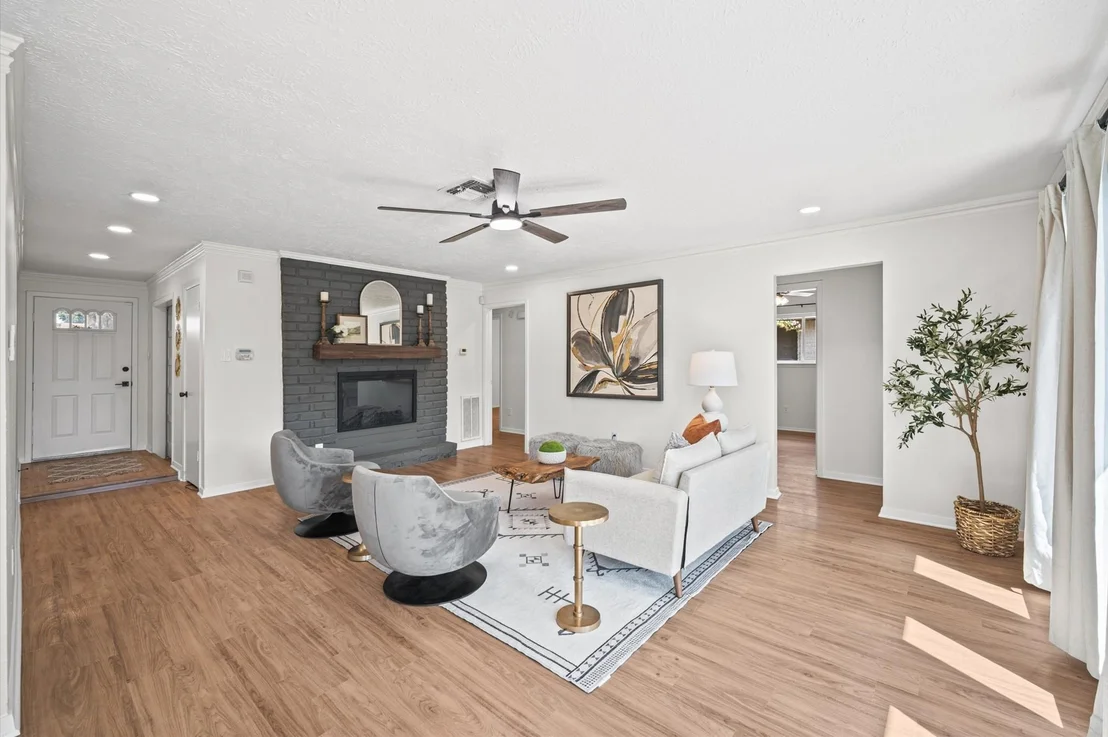 Photo of 13711 Cologne Drive