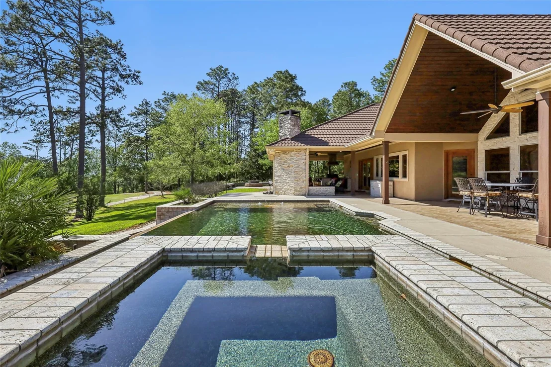 Photo of 225 Mcgregor Drive