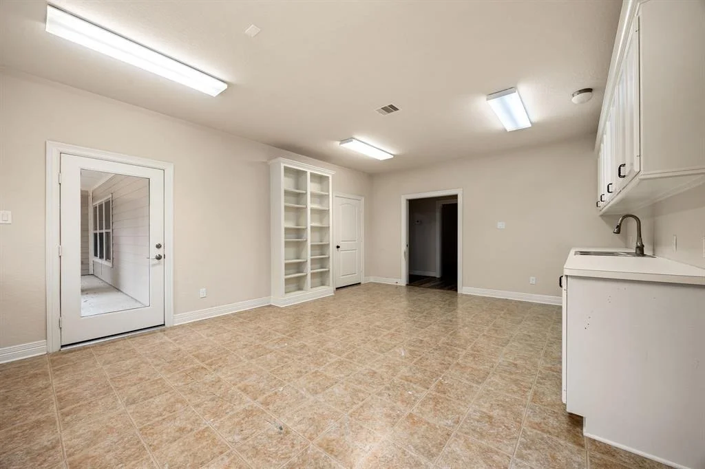 Photo of 10505 Crown Ranch Boulevard