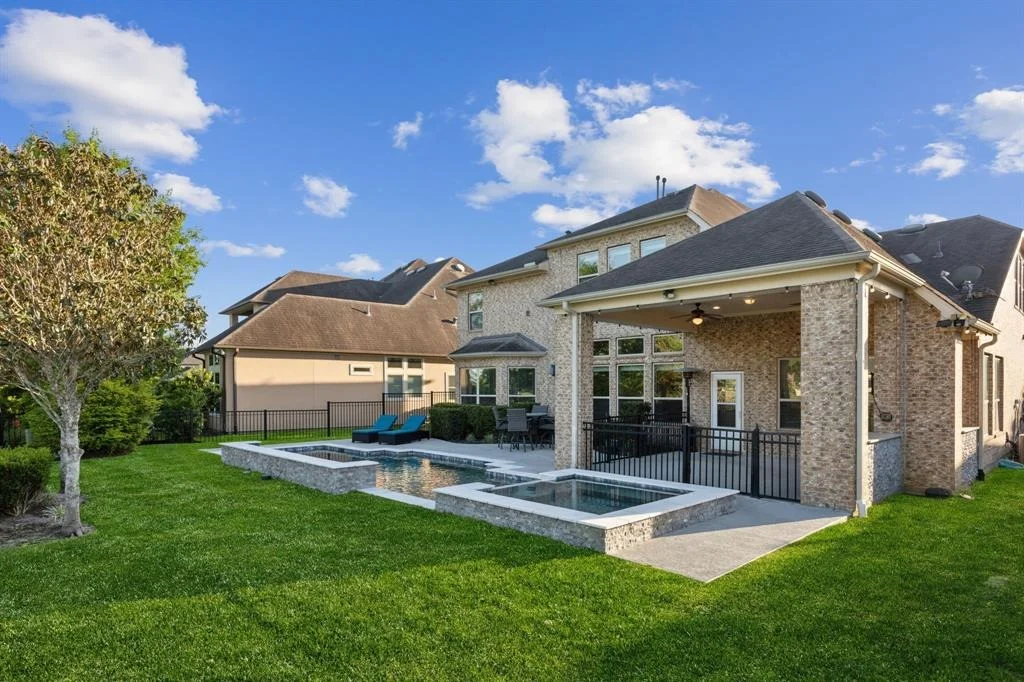 Photo of 8227 Caroline Ridge Drive