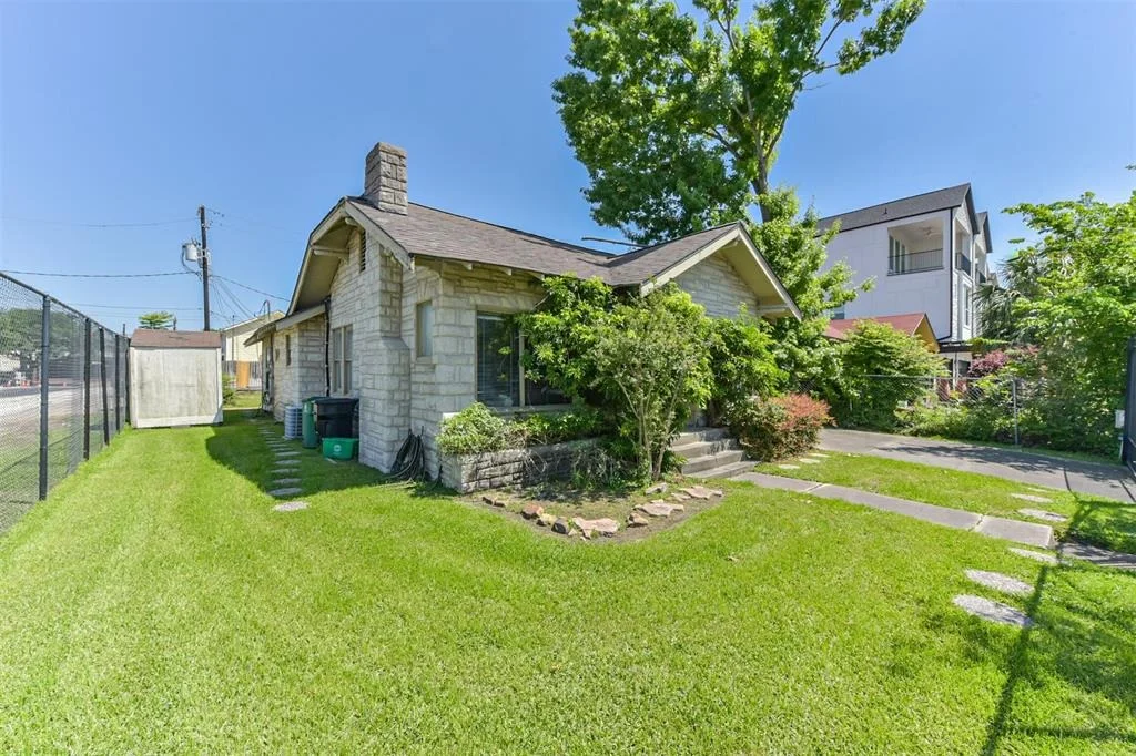 Photo of 4511 Kelvin Drive