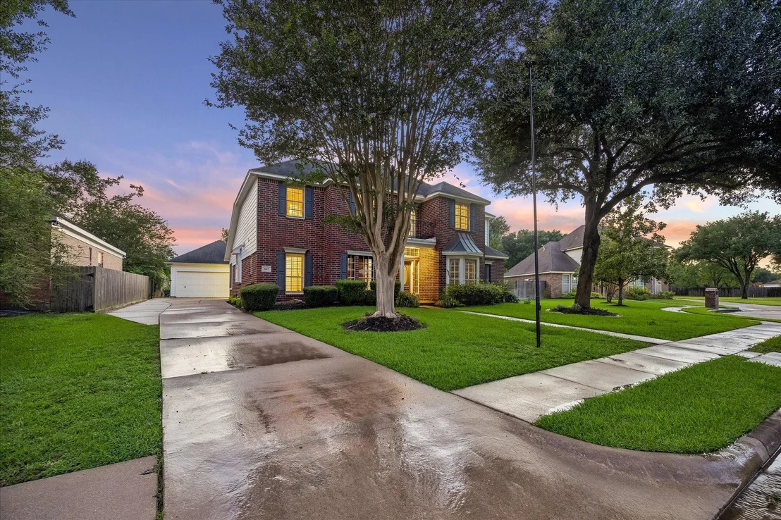 Photo of 3117 E Elm Circle