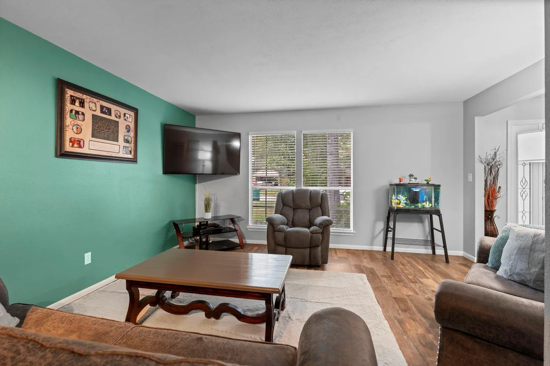Photo of 94 Rockridge Drive