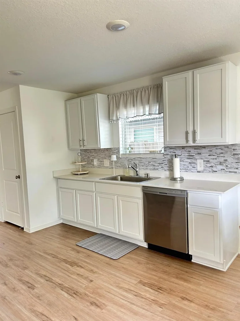 Photo of 14732 S Ascot Bend Circle